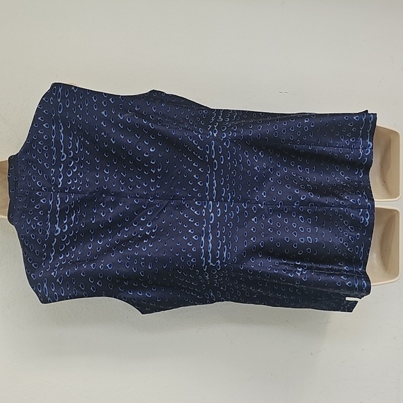 Escade Elements Silk Navy Blue  Womens Seelves Top Size US M  European 42 - Picture 5 of 10